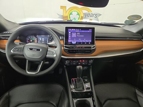 Used 2024 Jeep Compass Limited AWD/4WD image 14