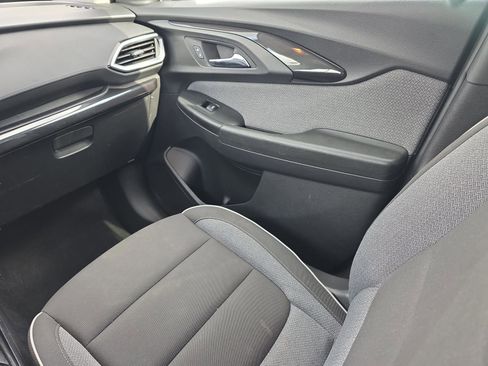 Used 2023 Chevrolet TrailBlazer LS image 20