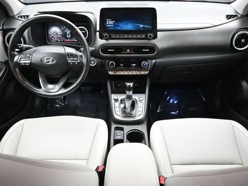 Used 2023 Hyundai Kona Limited FWD image 10