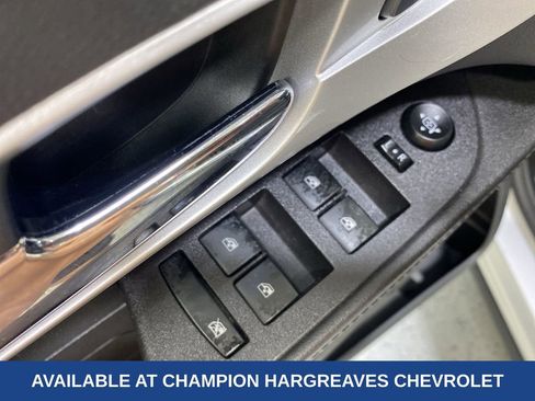 Certified 2017 Chevrolet Equinox LT w/ Convenience Package image 31