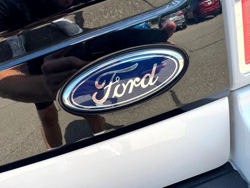 Used 2018 Ford Flex Limited w/ Equipment Group 301A image 40