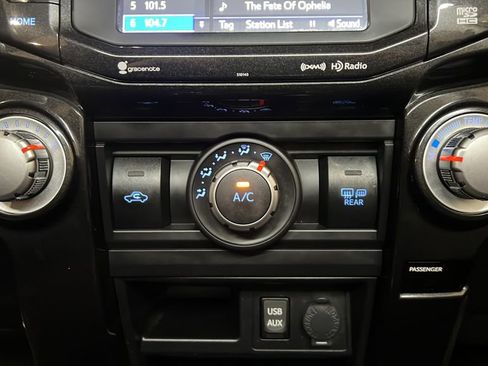 Used 2018 Toyota 4Runner SR5 image 28