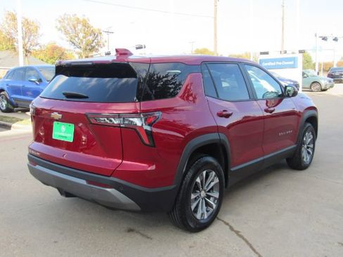 Used 2026 Chevrolet Equinox LT image 6