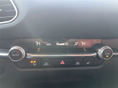 Certified 2023 MAZDA CX-30 AWD 2.5 S w/ Preferred Package image 19