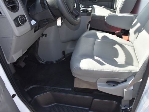 Used 2024 Ford E-350 and Econoline 350 Super Duty w/ Power Windows & Locks Group RWD image 9