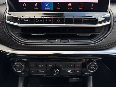 Used 2022 Jeep Compass Trailhawk w/ Trailhawk Elite Group image 28