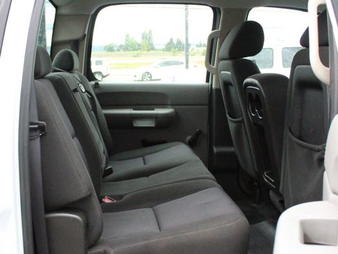Used 2011 Chevrolet Silverado 3500 W/T w/ Snow Plow Prep Package AWD/4WD image 22