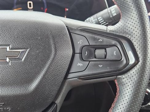 Used 2025 Chevrolet TrailBlazer RS w/ Convenience Package FWD image 30