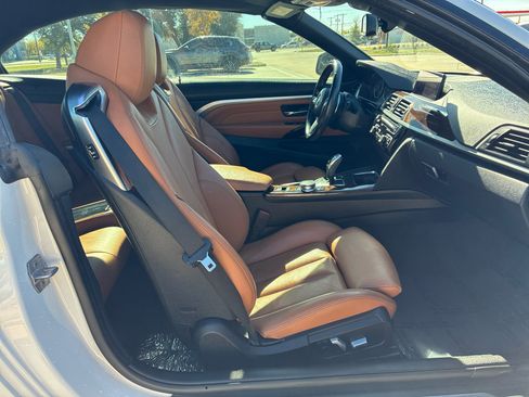 Used 2019 BMW 430i Convertible w/ M Sport Package image 31