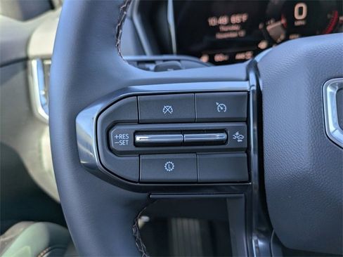 New 2026 GMC Terrain AT4 w/ LPO, Black Badging Package image 29