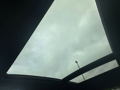 Used 2022 Ford Edge ST w/ Equipment Group 401A image 30