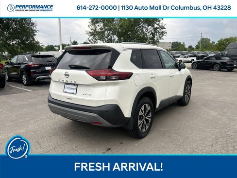 Used 2021 Nissan Rogue SV AWD/4WD image 4