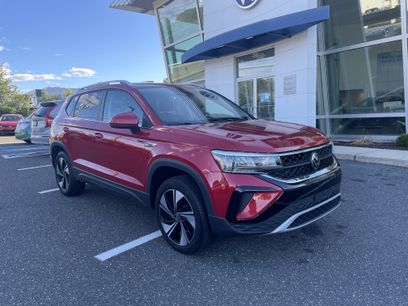Certified 2024 Volkswagen Taos SE