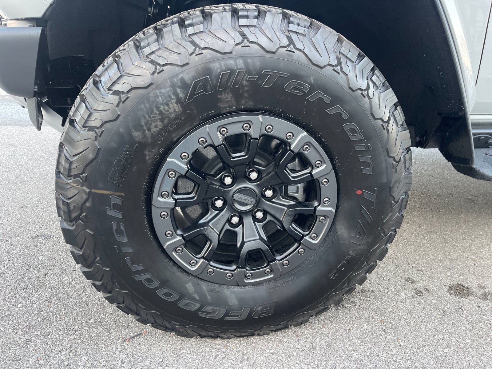 New 2026 Ford Bronco Raptor AWD/4WD image 33