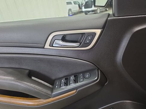 Used 2020 GMC Yukon XL Denali w/ Denali Ultimate Package AWD/4WD image 20