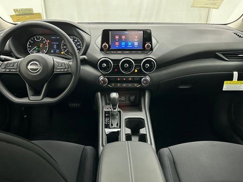 New 2025 Nissan Sentra S image 16