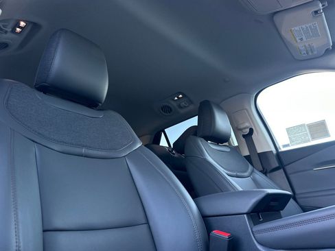 New 2026 Ford Explorer Active w/ Active Comfort Package image 17