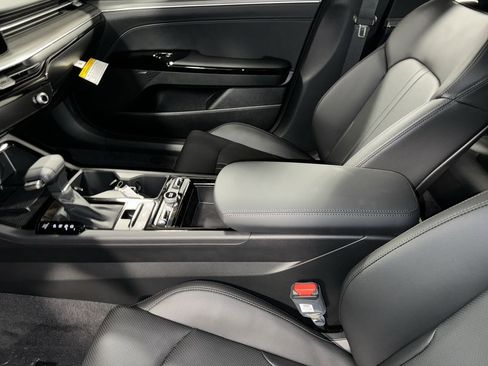 Certified 2025 Kia K5 EX image 25