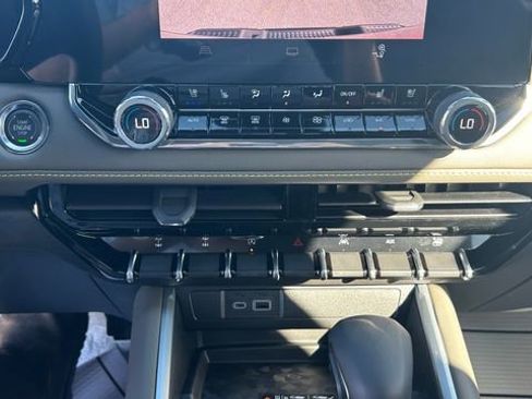 New 2026 Chevrolet Colorado ZR2 AWD/4WD image 29