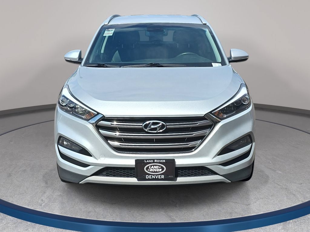 Used 2017 Hyundai Tucson Limited AWD/4WD image 3