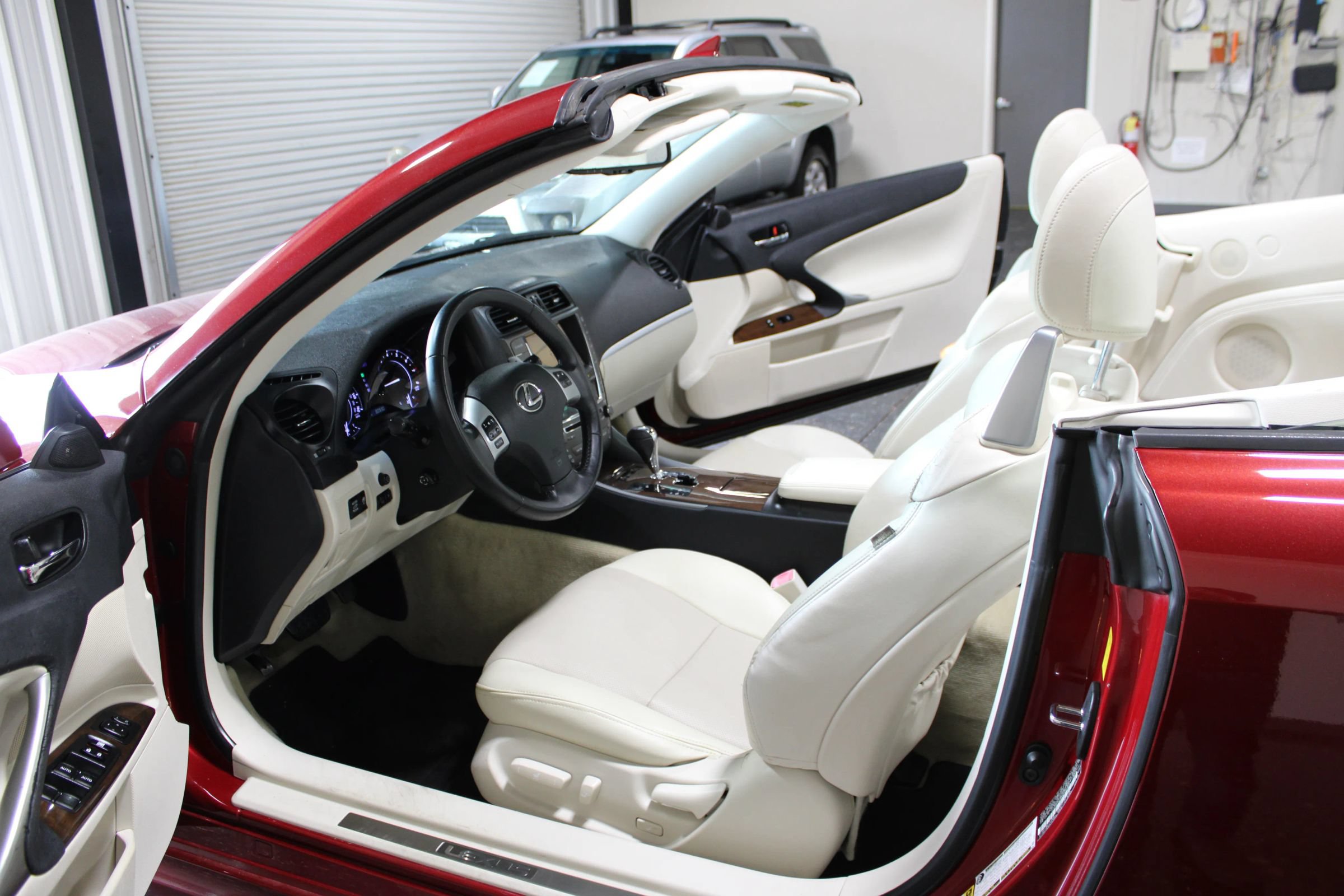 Used 2011 Lexus IS 350C RWD image 41