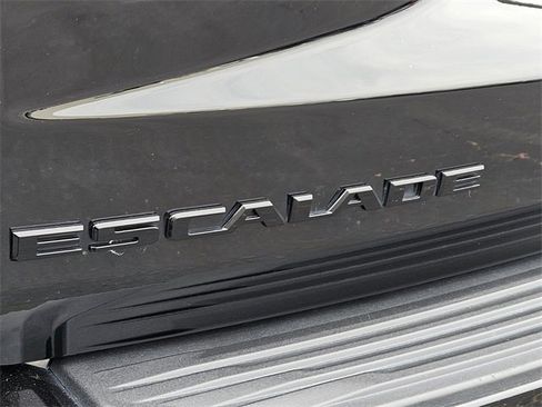 Used 2023 Cadillac Escalade Sport image 16