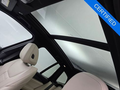 Used 2024 BMW X3 sDrive30i w/ Premium Package RWD image 12