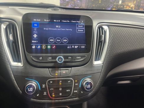 Used 2024 Chevrolet Malibu LT image 18