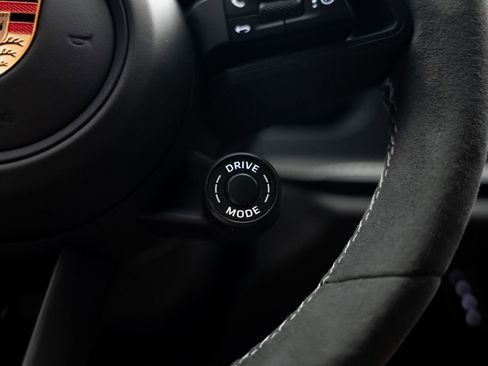 Used 2026 Porsche 911 GT3 RWD image 49