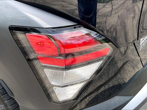 Used 2026 Hyundai Kona SEL Premium FWD image 26