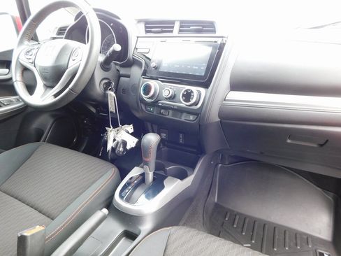 Used 2020 Honda Fit Sport image 17