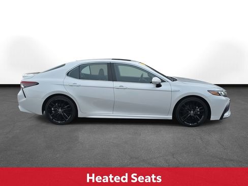 Certified 2021 Toyota Camry XSE w/ Navigation Upgrade Package image 5