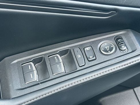 Used 2024 Honda Accord Sport image 13