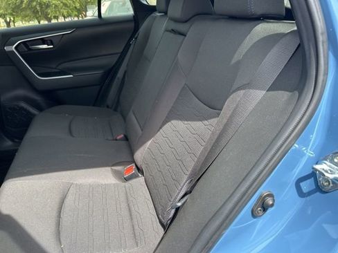 Used 2024 Toyota RAV4 SE w/ Convenience Package image 12