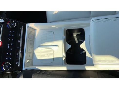 Used 2024 Hyundai Santa Fe Calligraphy FWD image 27