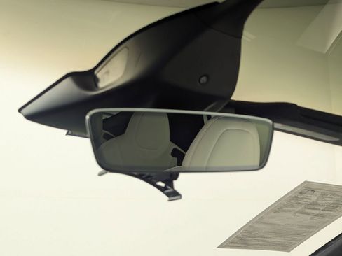 Used 2022 Tesla Model X Plaid image 51