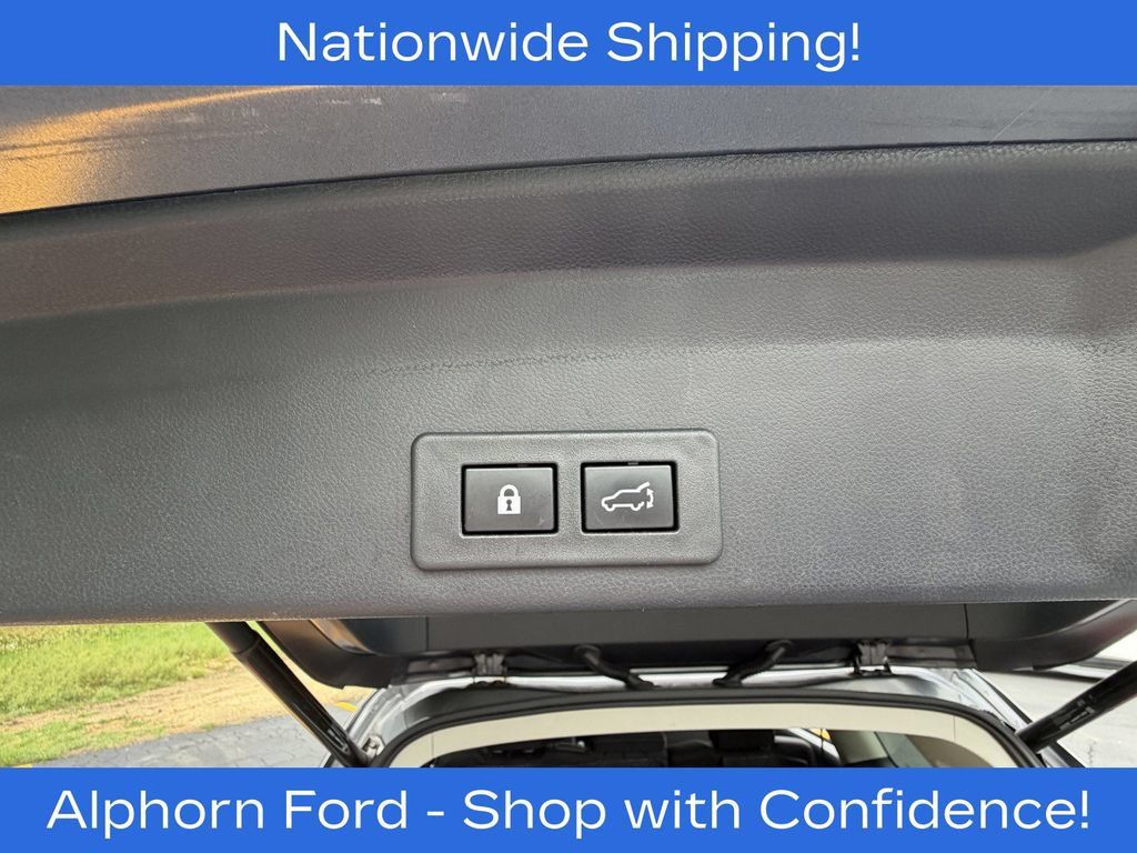 Used 2023 Subaru Ascent Premium w/ Convenience Package AWD/4WD image 28