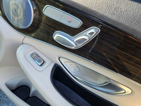 Used 2020 Mercedes-Benz C 300 Sedan image 44