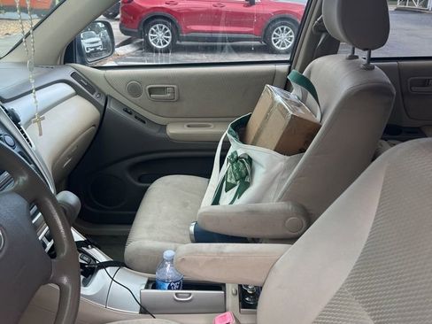 Used 2006 Toyota Highlander V6 image 13