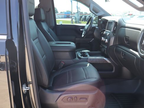 Used 2019 GMC Sierra 1500 Denali w/ Technology Package AWD/4WD image 12