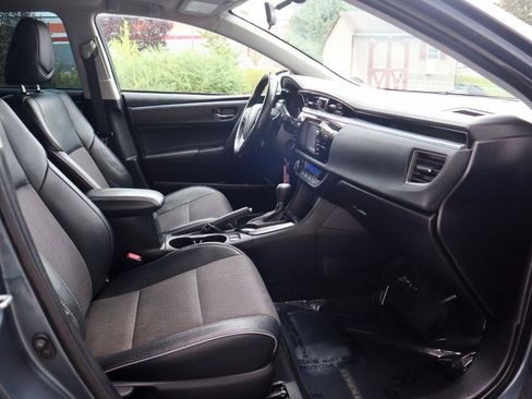 Used 2016 Toyota Corolla S FWD image 36