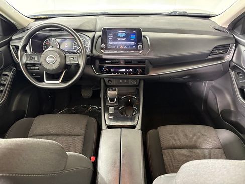 Used 2024 Nissan Rogue SV FWD image 31