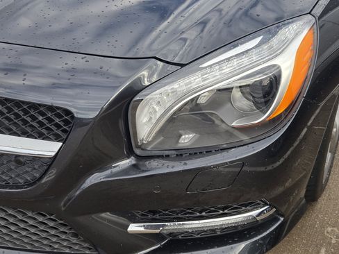 Used 2016 Mercedes-Benz SL 550 image 9