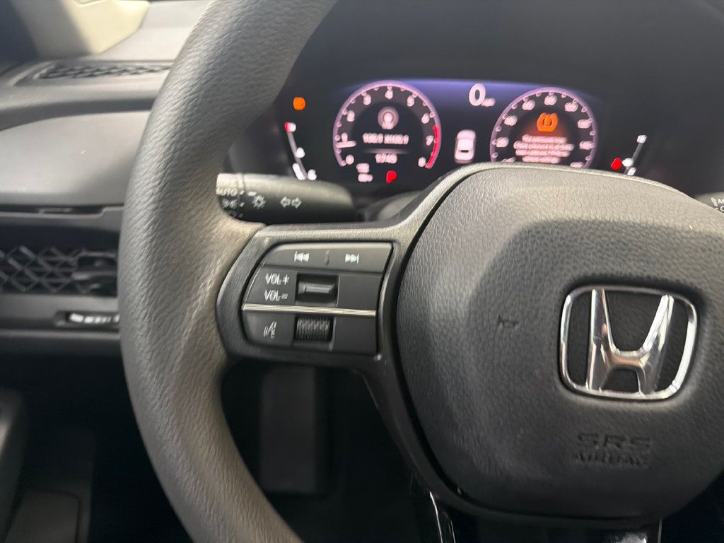 Used 2023 Honda Accord LX image 22