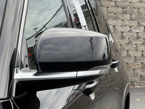 Used 2023 Jeep Grand Cherokee L Limited w/ Trailer Tow Group (B) image 35