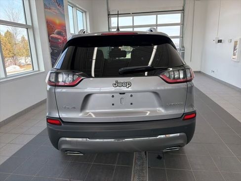 Used 2020 Jeep Cherokee Limited image 4