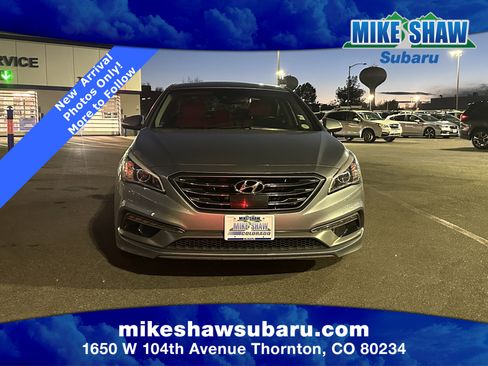 Used 2017 Hyundai Sonata Limited w/ Ultimate Package 04 image 2