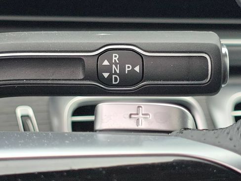 Certified 2026 Mercedes-Benz GLS 450 4MATIC image 39