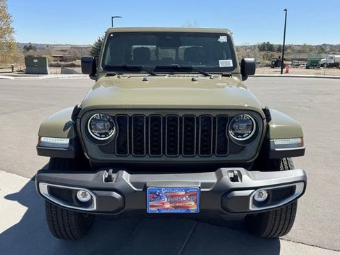 New 2026 Jeep Gladiator Mojave AWD/4WD image 9