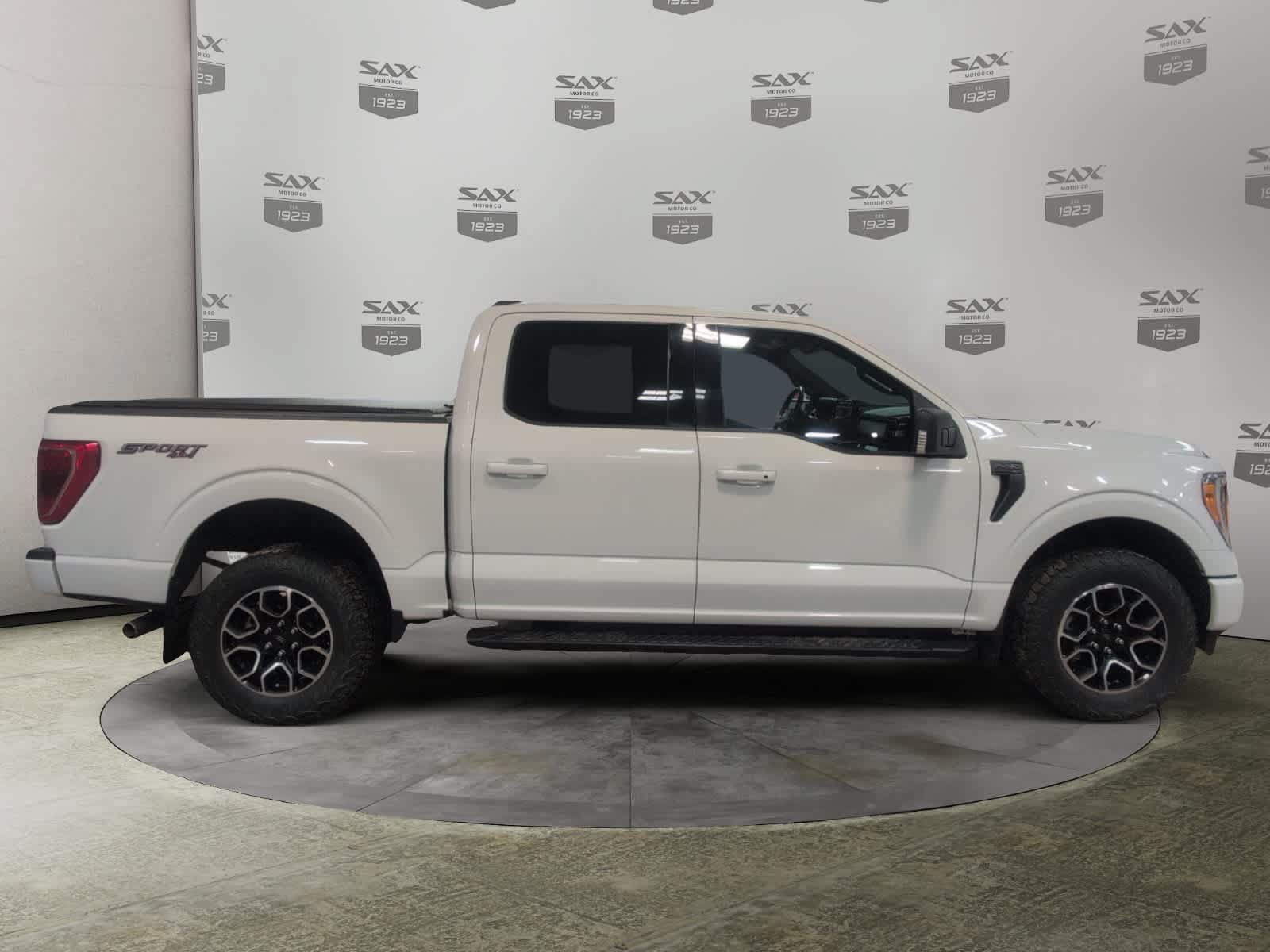 Used 2021 Ford F150 XLT w/ Equipment Group 302A High AWD/4WD image 6